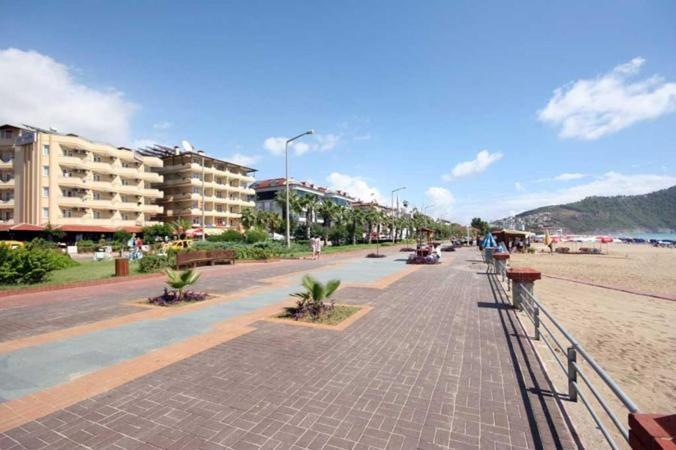 Kleopatra Beach Hotel Alanya Exterior photo
