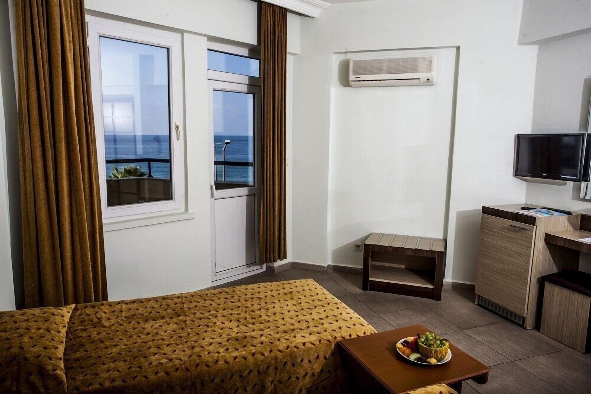 Kleopatra Beach Hotel Alanya Exterior photo