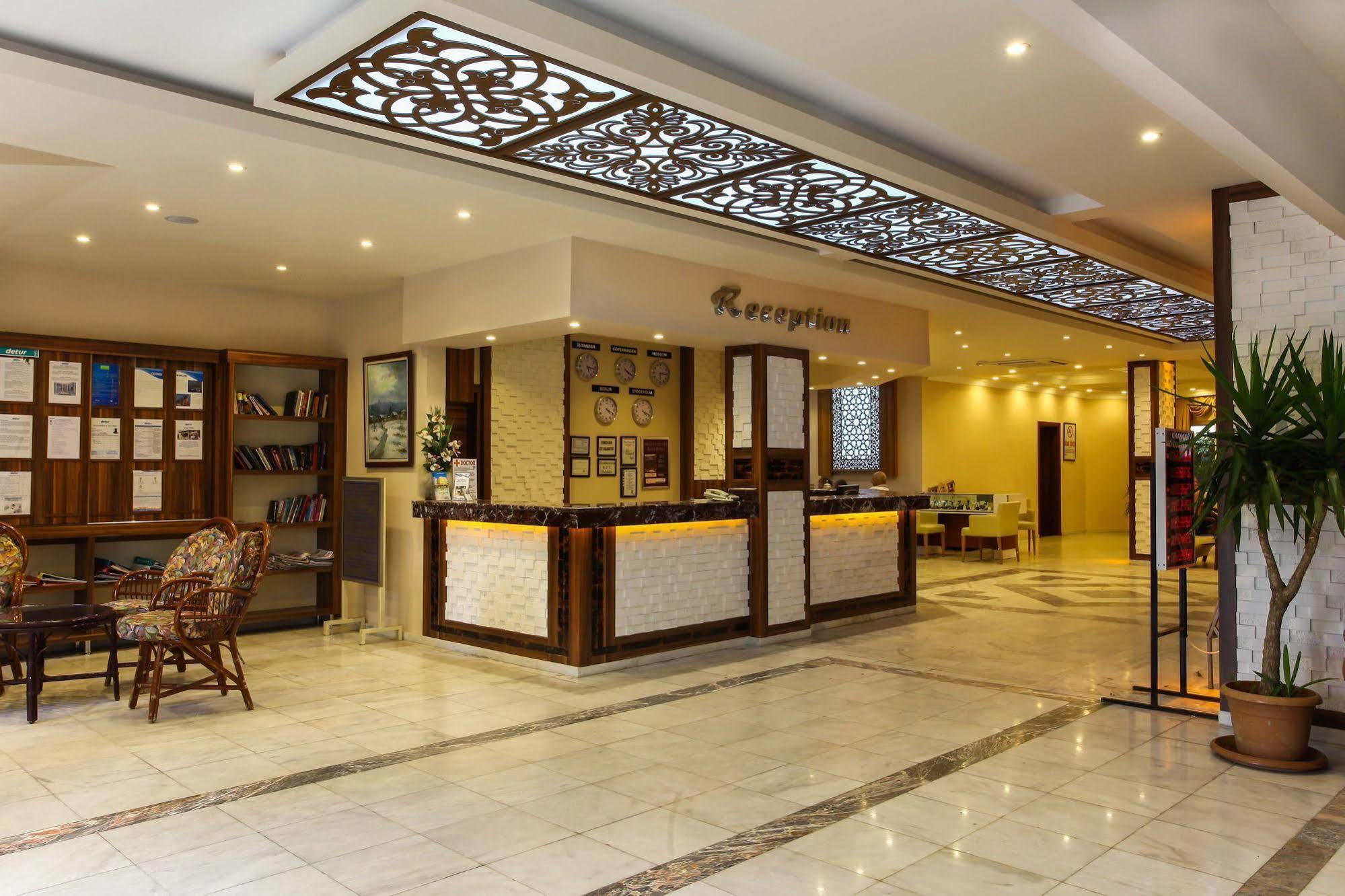 Kleopatra Beach Hotel Alanya Exterior photo