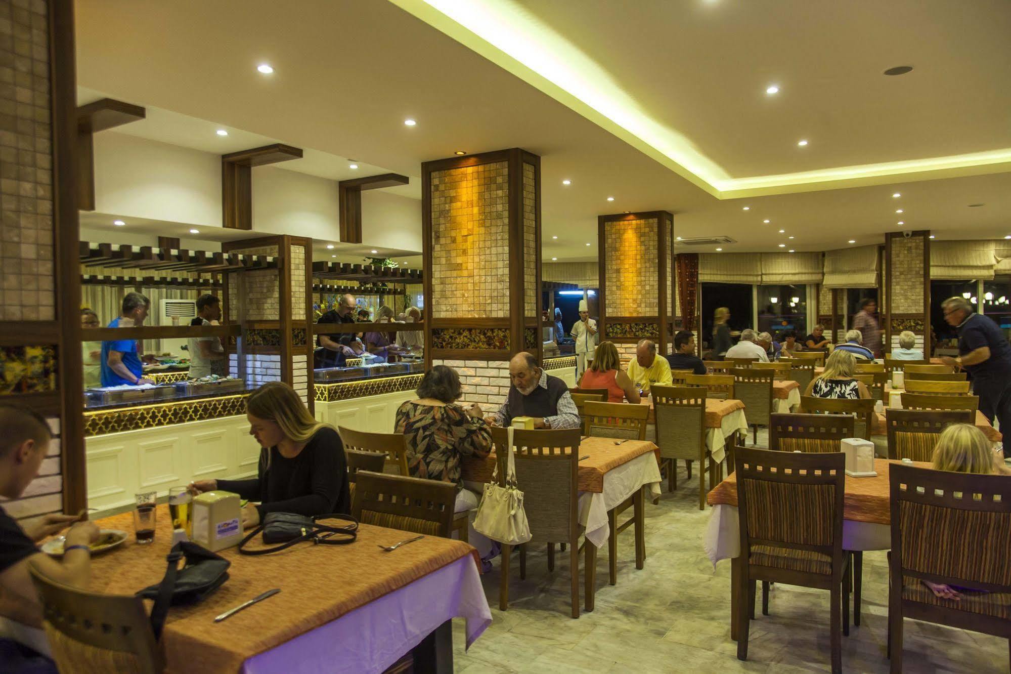 Kleopatra Beach Hotel Alanya Exterior photo