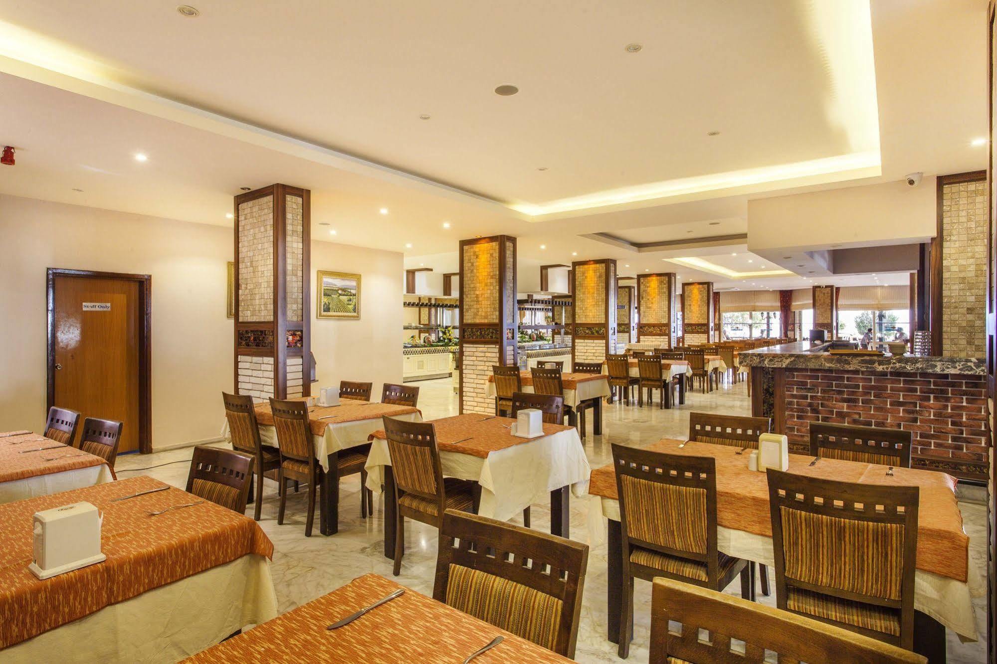 Kleopatra Beach Hotel Alanya Exterior photo
